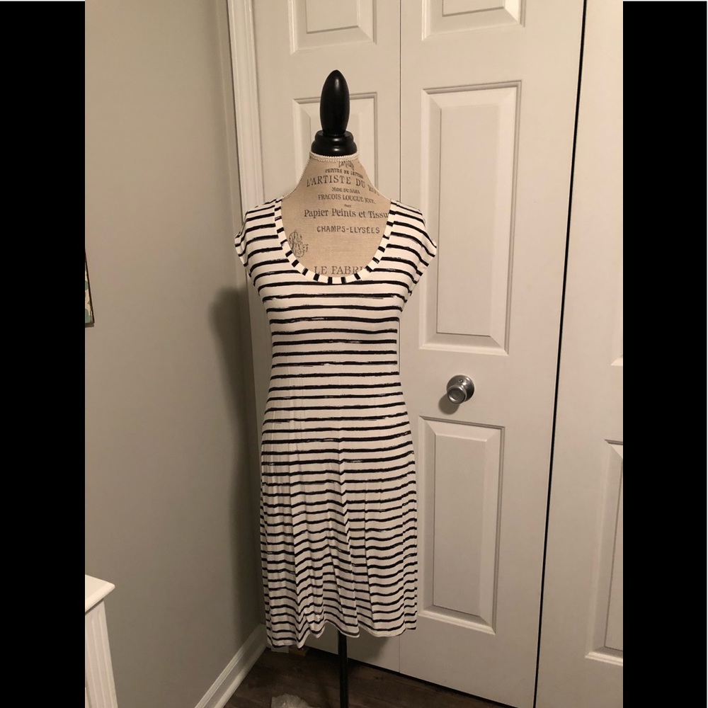 ☀️ EUC Cato Dress